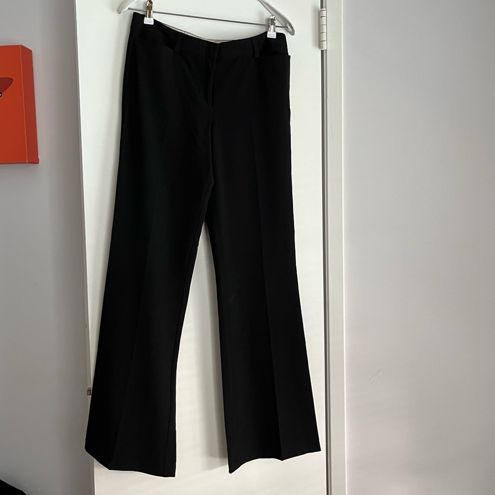 Pants with pockets - Picture 2 of 4